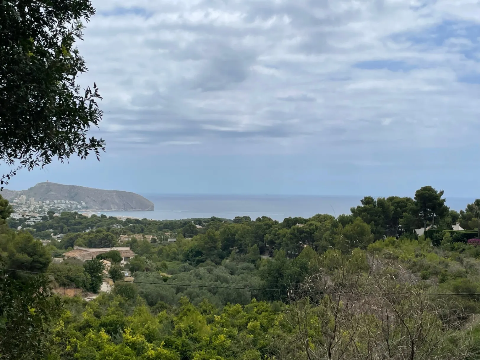 Dos parcelas edificables juntas en venta en Benimeit Moraira, Costa Blanca