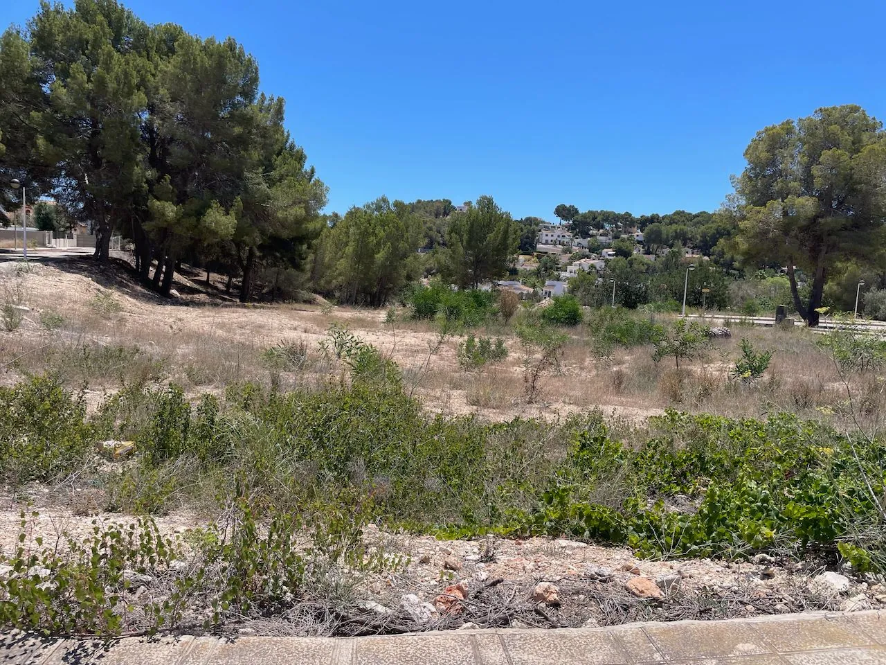 7 Exclusivas Parcelas con Gran Potencial en El Estret – Moraira