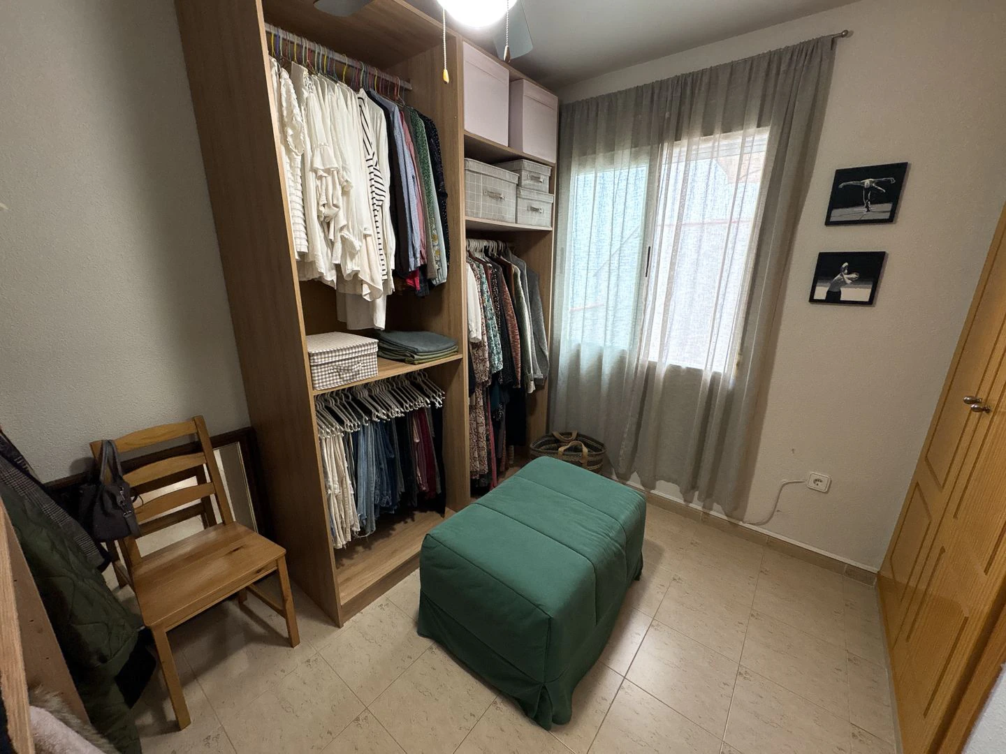 Impecable piso de 121m² con ascensor, garaje y trastero en Av. Miguel Hernández, Dénia.