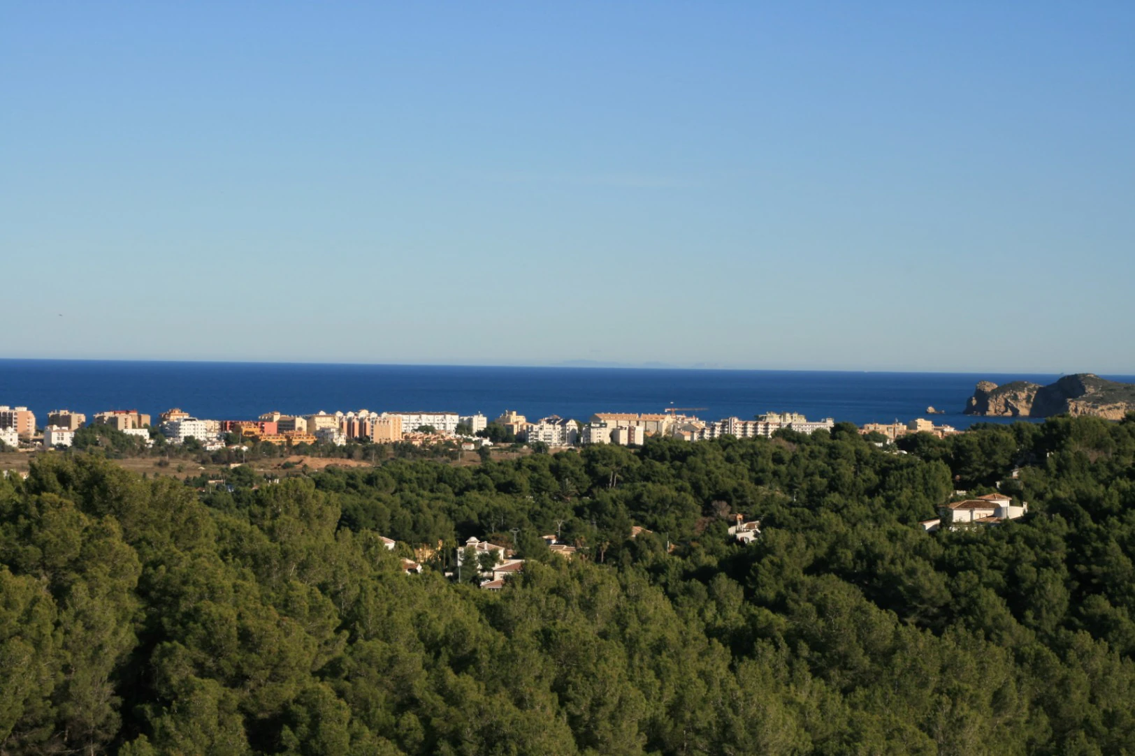Parcela edificables con vistas al mar en venta en Cansalades Javea