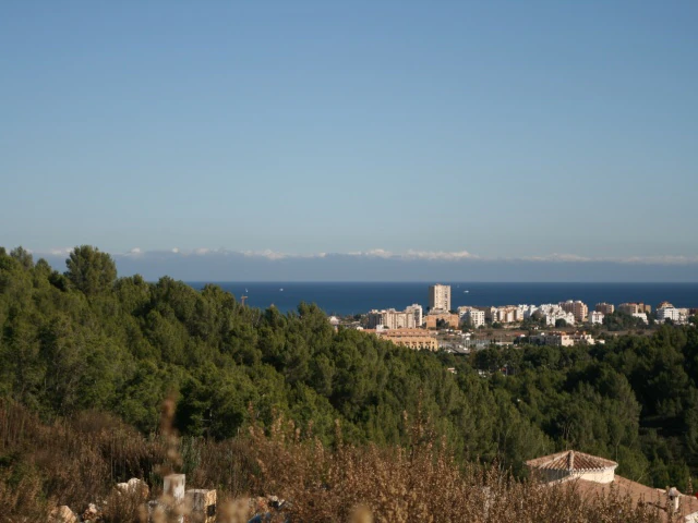 Parcela edificables con vistas al mar en venta en Cansalades Javea