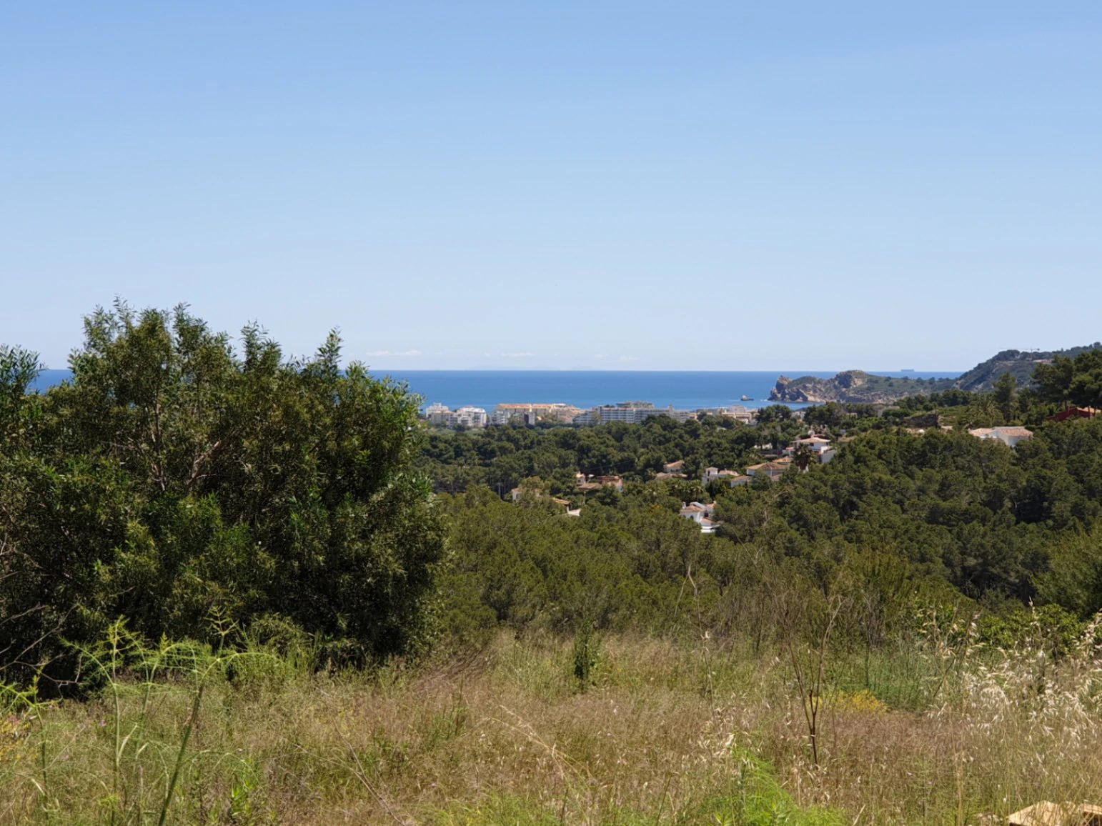 Parcela edificables con vistas al mar en venta en Cansalades Javea