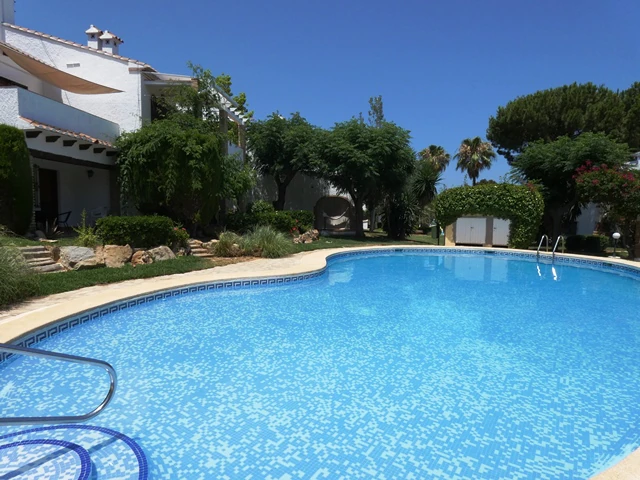 Chalet Adosado zona la florida las Rotas Dénia.