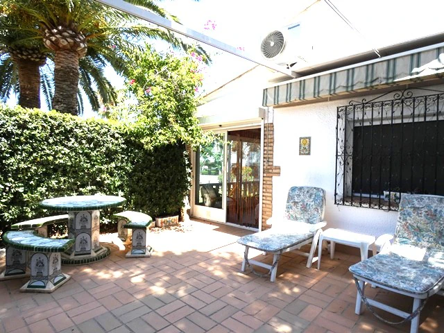 Chalet Adosado zona la florida las Rotas Dénia.