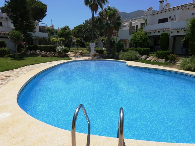 Chalet Adosado zona la florida las Rotas Dénia.