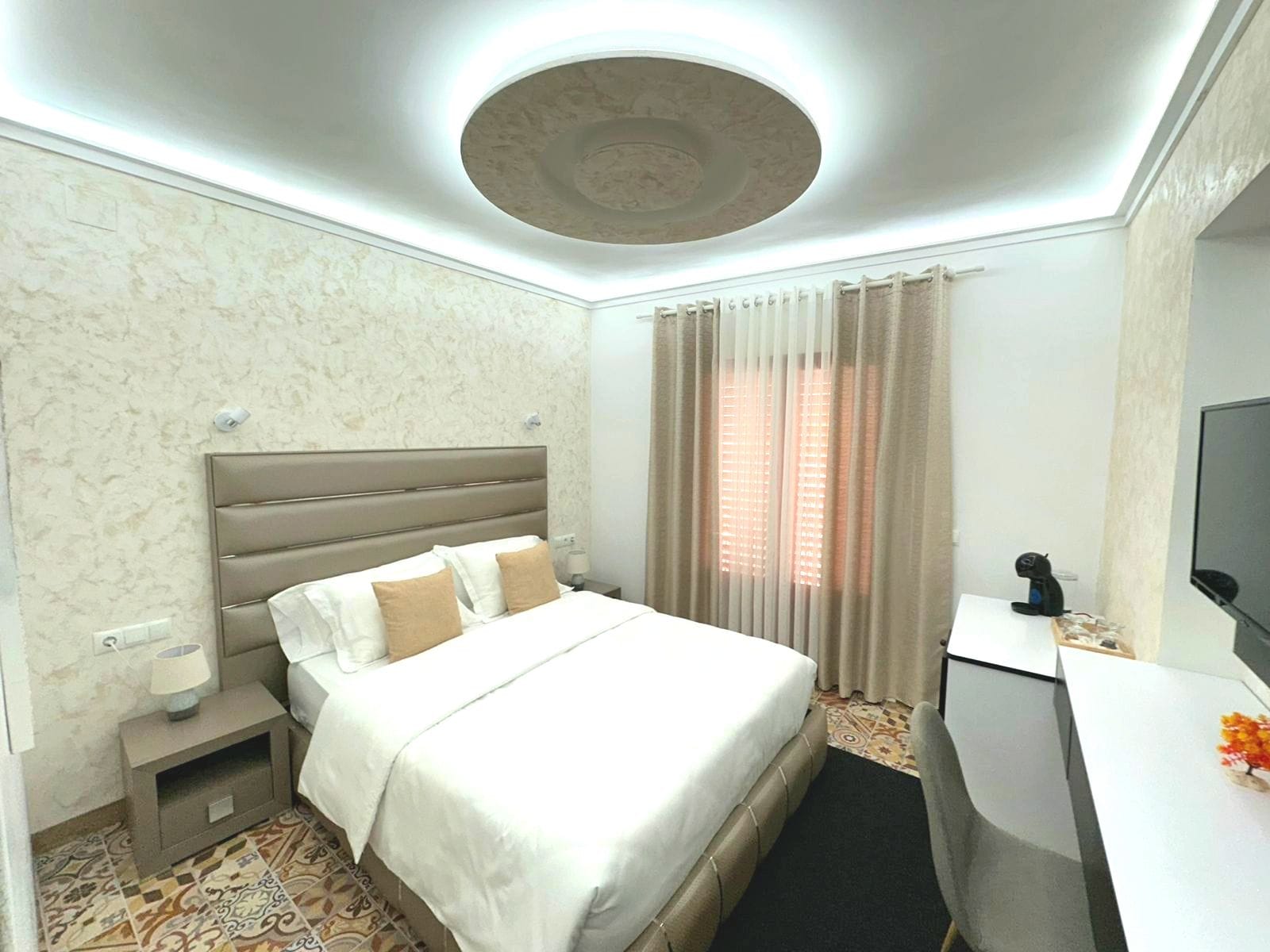 H001 - ¡Oportunidad! Hostal en el corazón histórico de Calpe