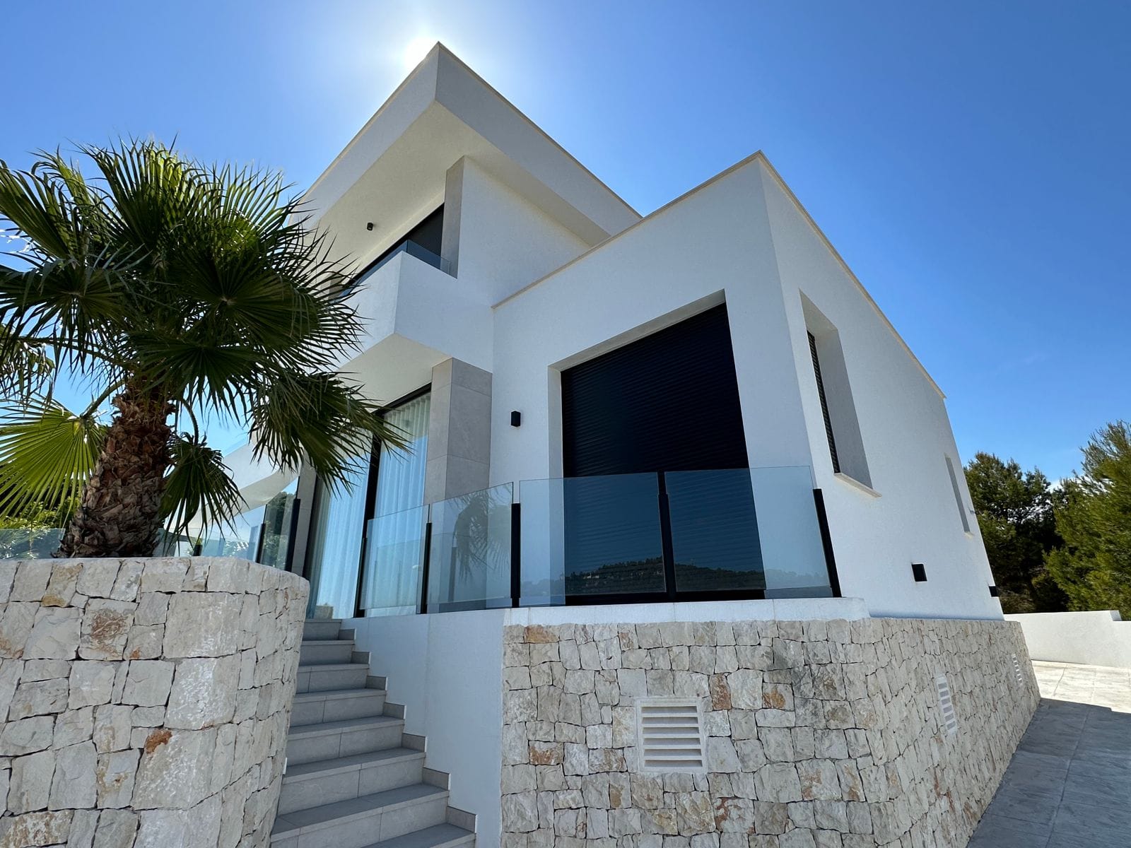 A347C - Preciosa villa de lujo y estilo moderno en Calpe