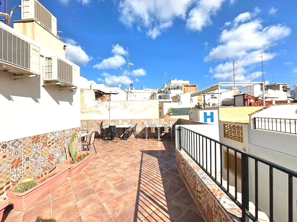 H001 - ¡Oportunidad! Hostal en el corazón histórico de Calpe