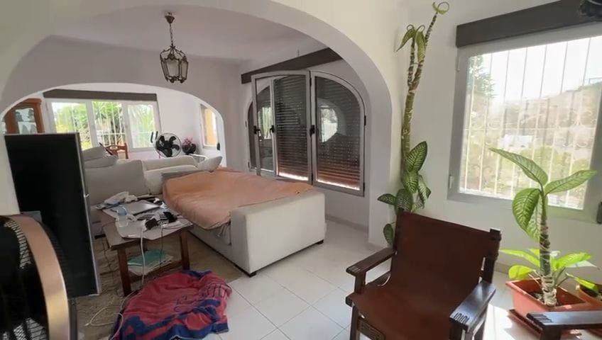 c398 - Preciosa villa en venta en Calpe con vistas al mar y 6 dormitorios