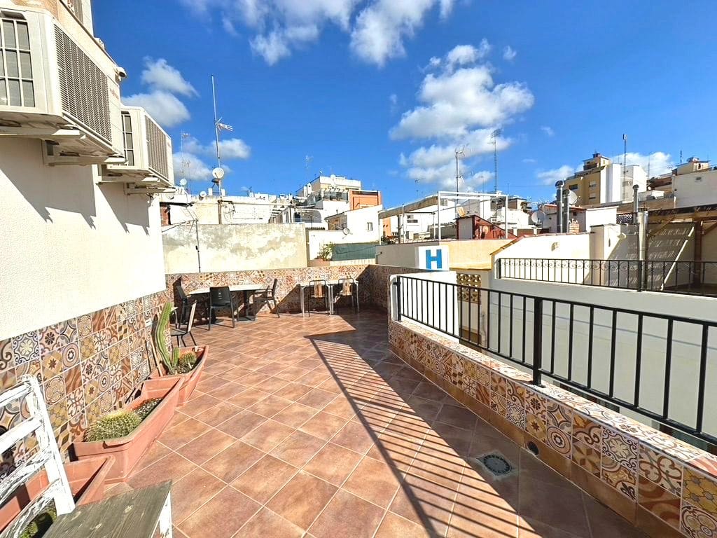 H001 - ¡Oportunidad! Hostal en el corazón histórico de Calpe