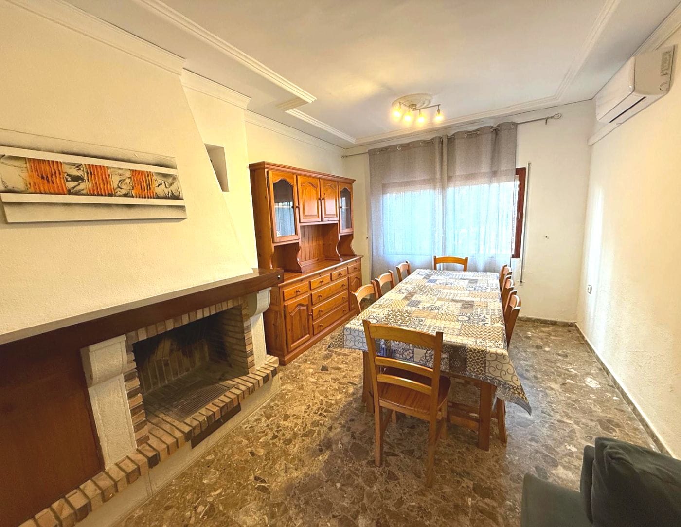 C417 - Magnífica villa con piscina y 11 habitaciones en una de las mejores zonas de Calpe
