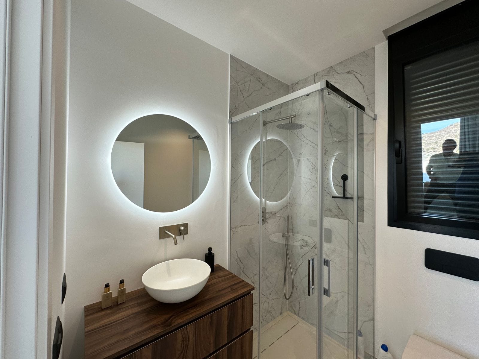 A347C - Preciosa villa de lujo y estilo moderno en Calpe