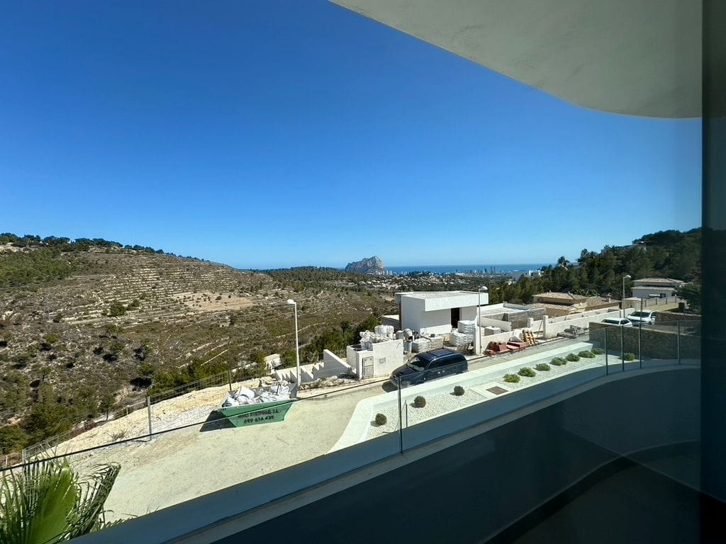 A347C - Preciosa villa de lujo y estilo moderno en Calpe