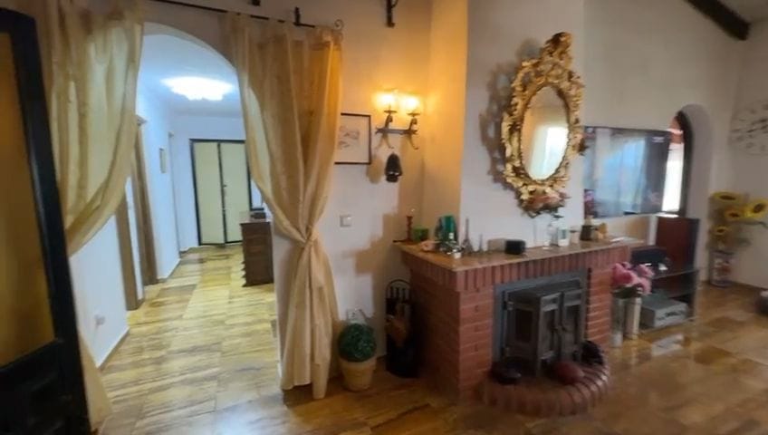 c398 - Preciosa villa en venta en Calpe con vistas al mar y 6 dormitorios