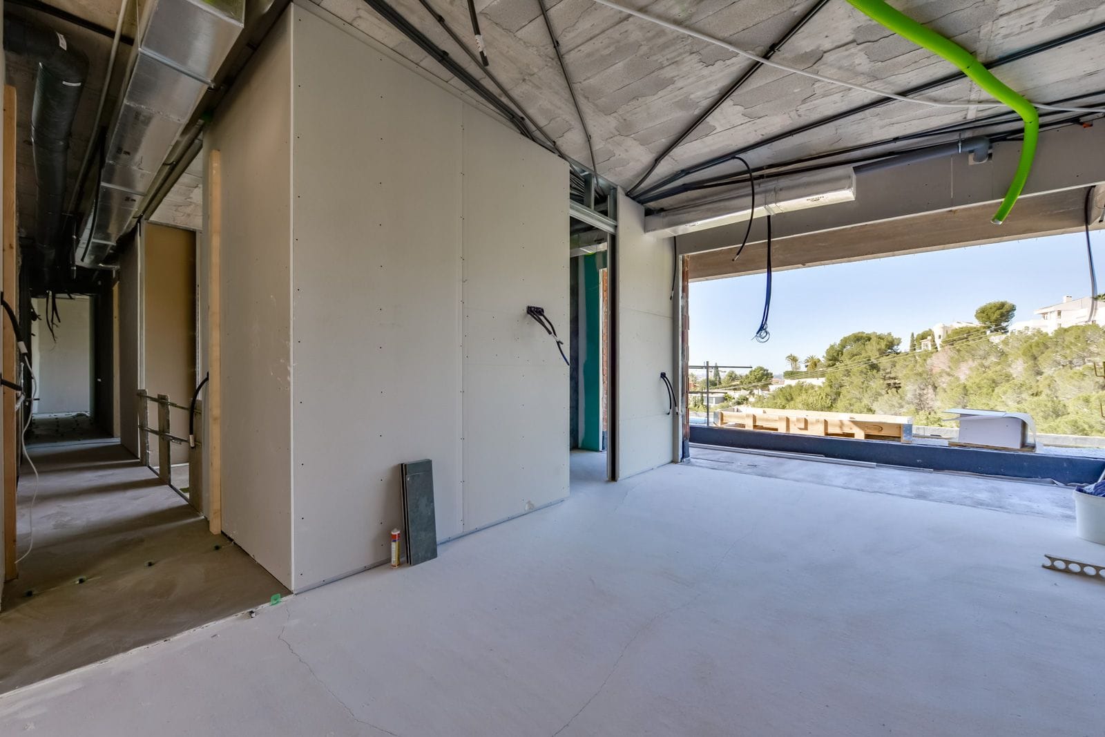 C386 - Impresionante villa en construcción