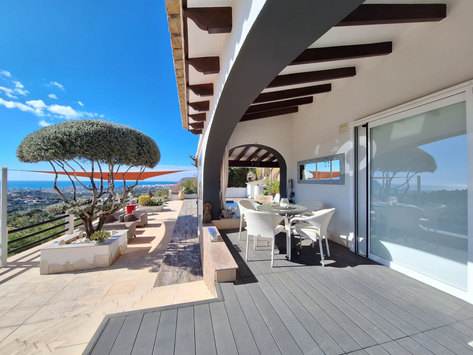 C383 - Villa con vistas panorámicas en Calpe