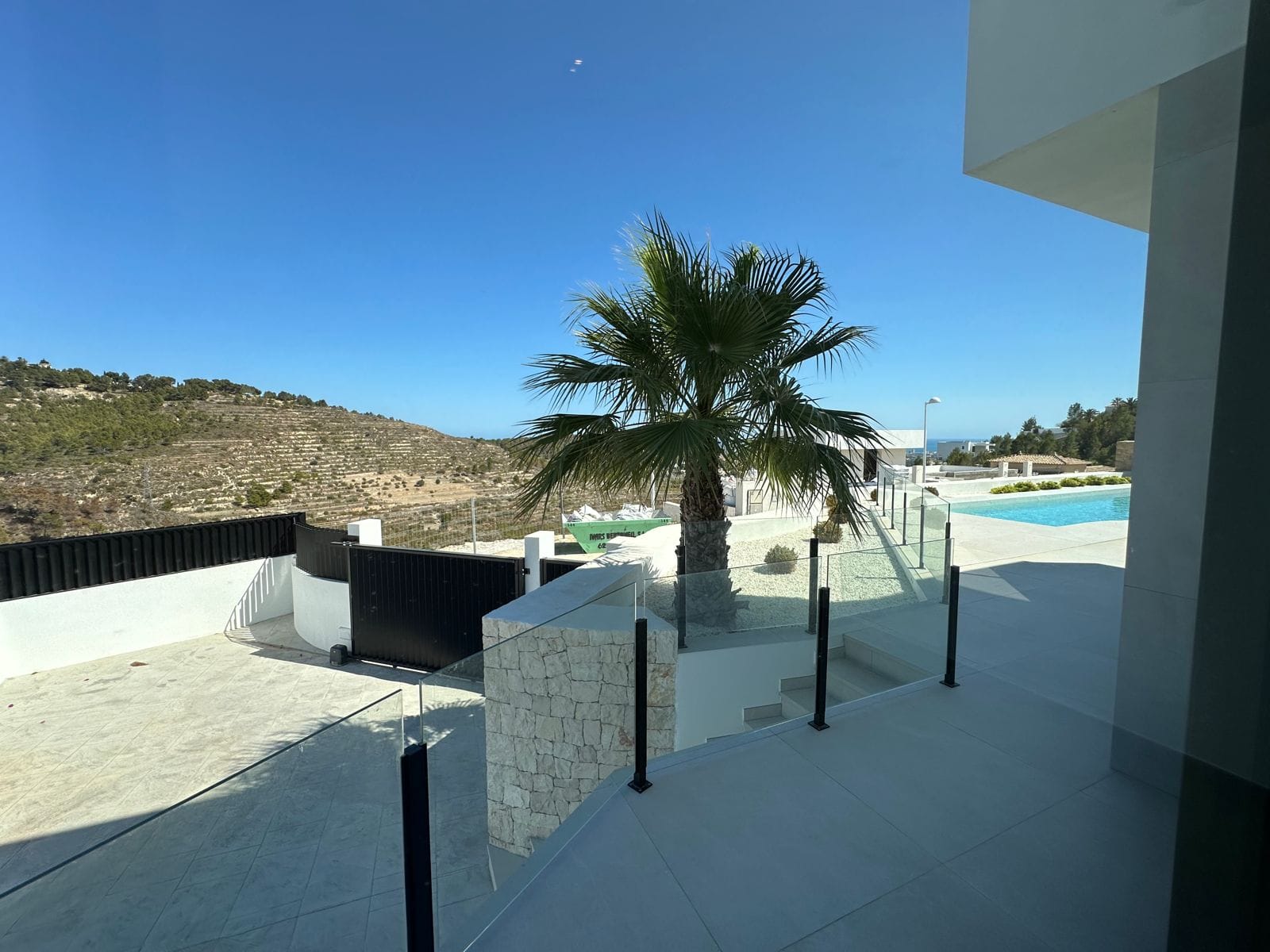 A347C - Preciosa villa de lujo y estilo moderno en Calpe