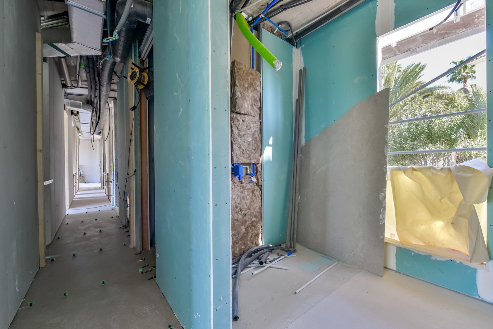 C386 - Impresionante villa en construcción