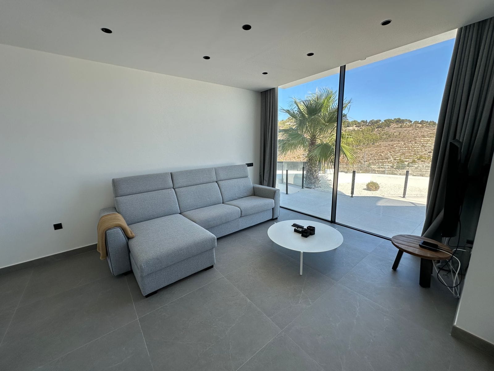 A347C - Preciosa villa de lujo y estilo moderno en Calpe
