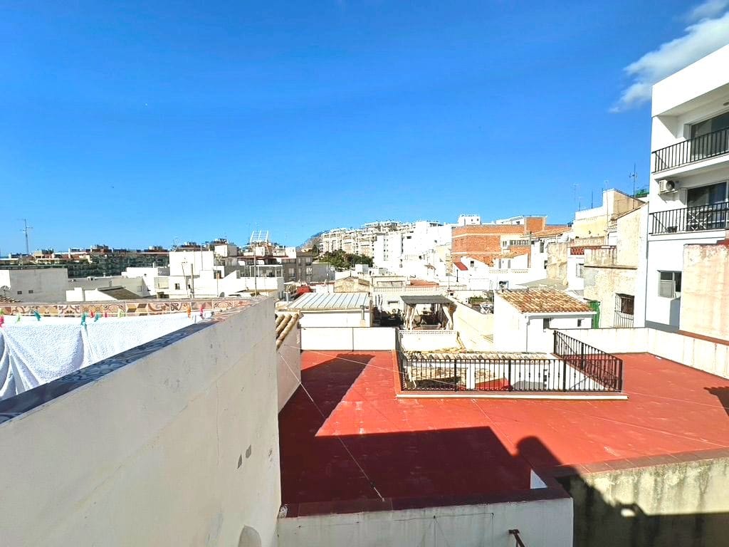 H001 - ¡Oportunidad! Hostal en el corazón histórico de Calpe
