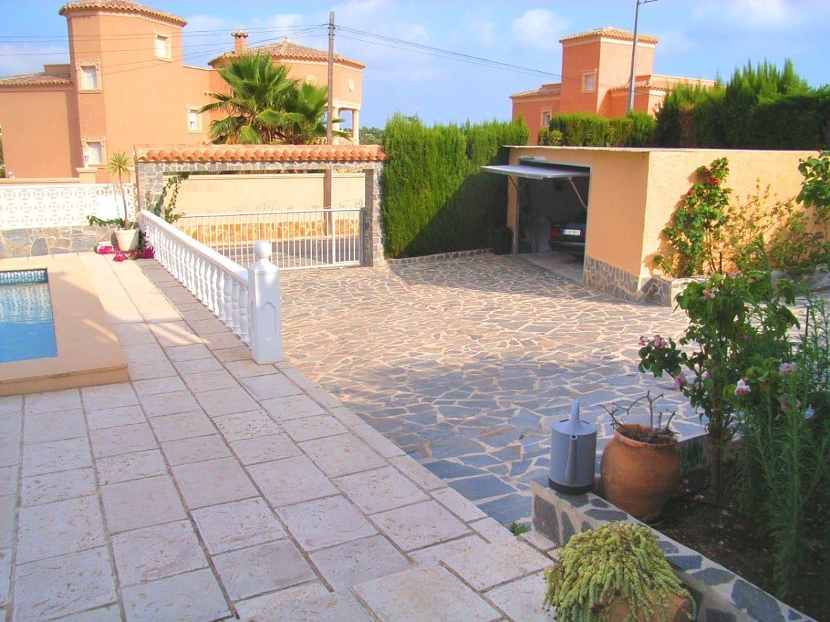 C548 - Gran Villa con piscina en Calpe