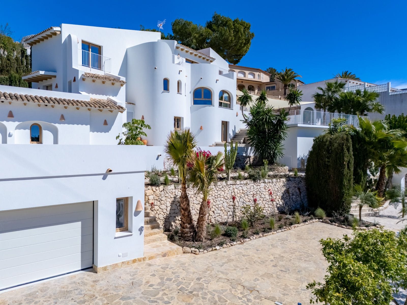C384 - Impresionante Villa en Venta en Altea