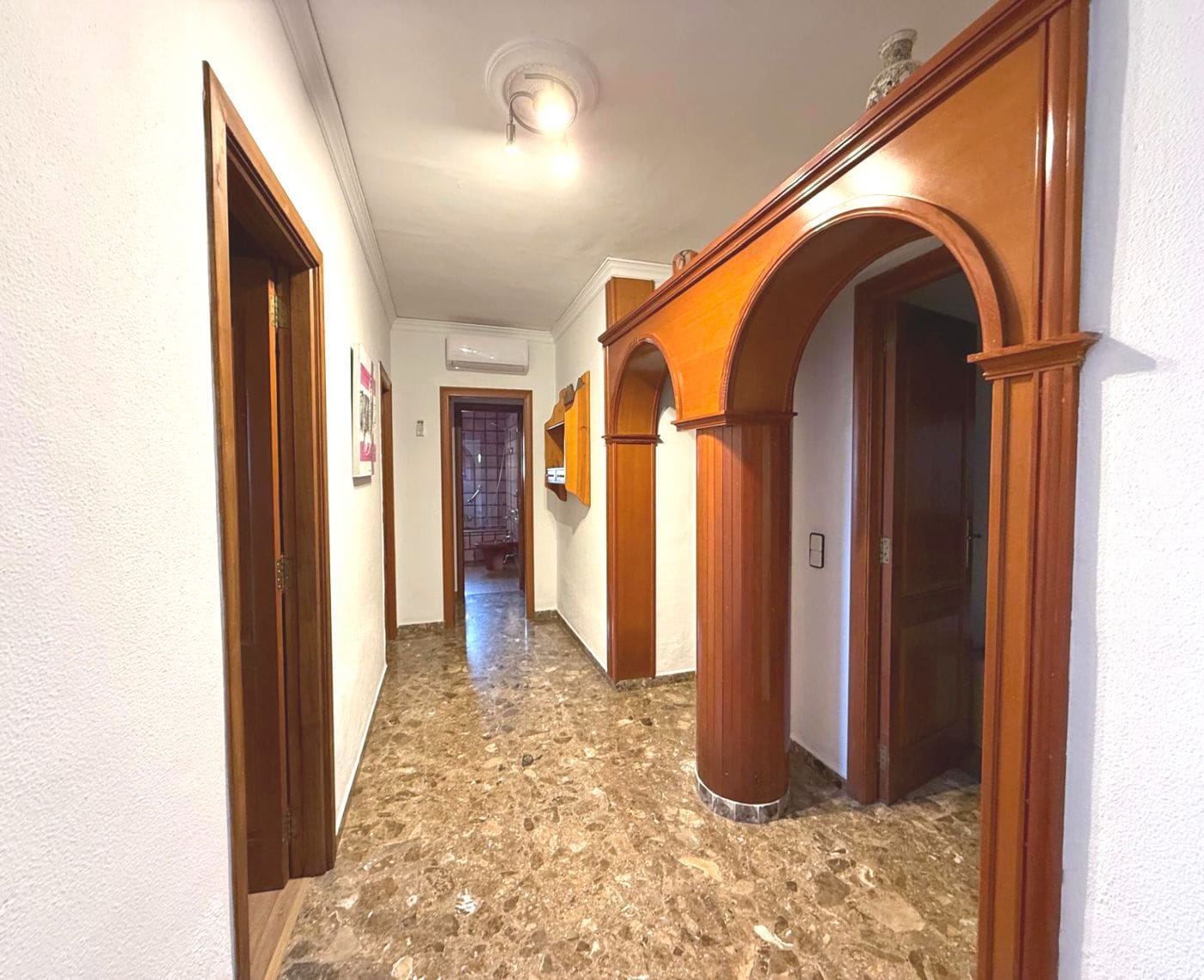 C417 - Magnífica villa con piscina y 11 habitaciones en una de las mejores zonas de Calpe