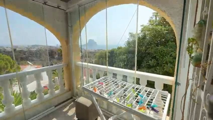 c398 - Preciosa villa en venta en Calpe con vistas al mar y 6 dormitorios