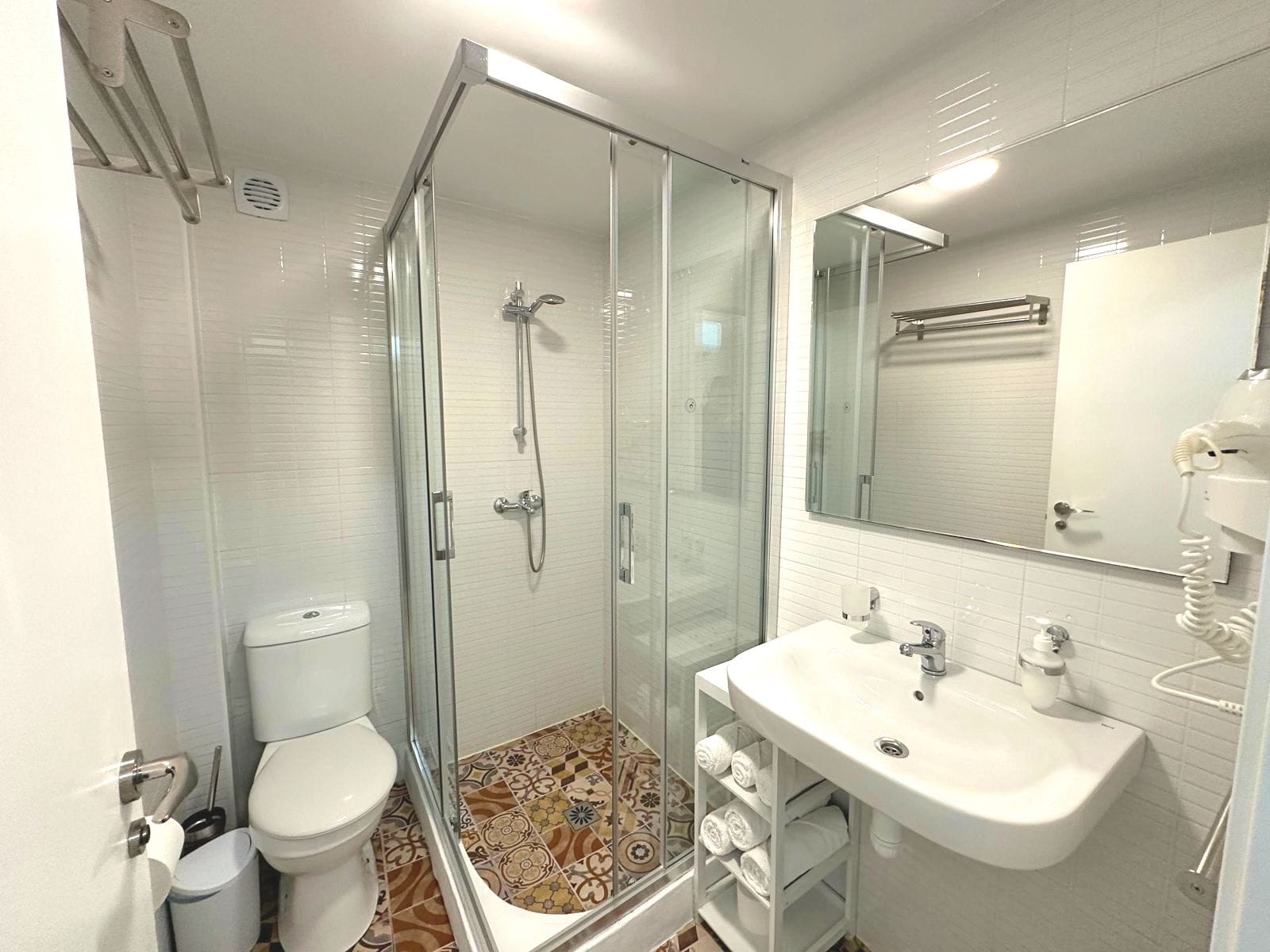 H001 - ¡Oportunidad! Hostal en el corazón histórico de Calpe