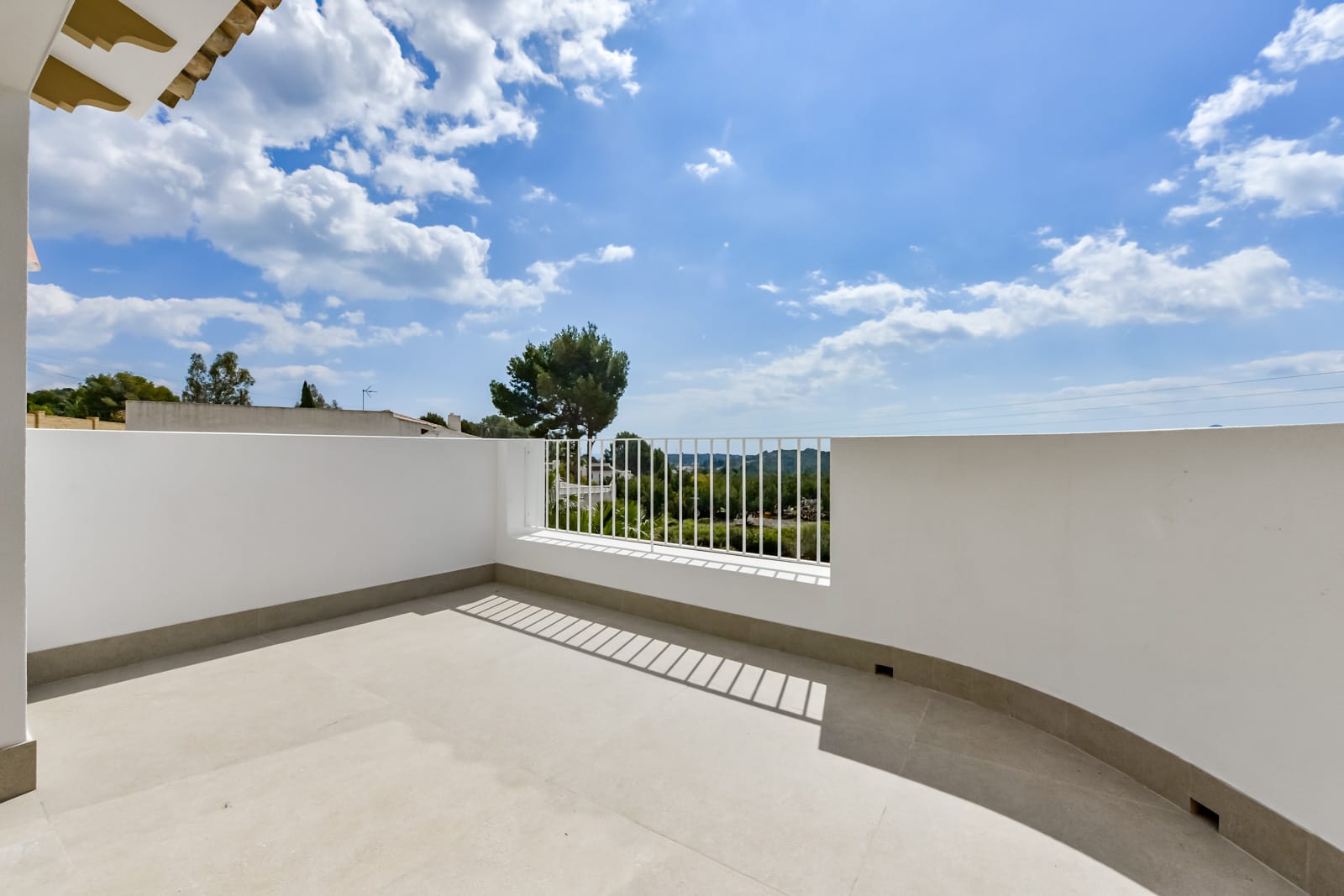 C384 - Impresionante Villa en Venta en Altea