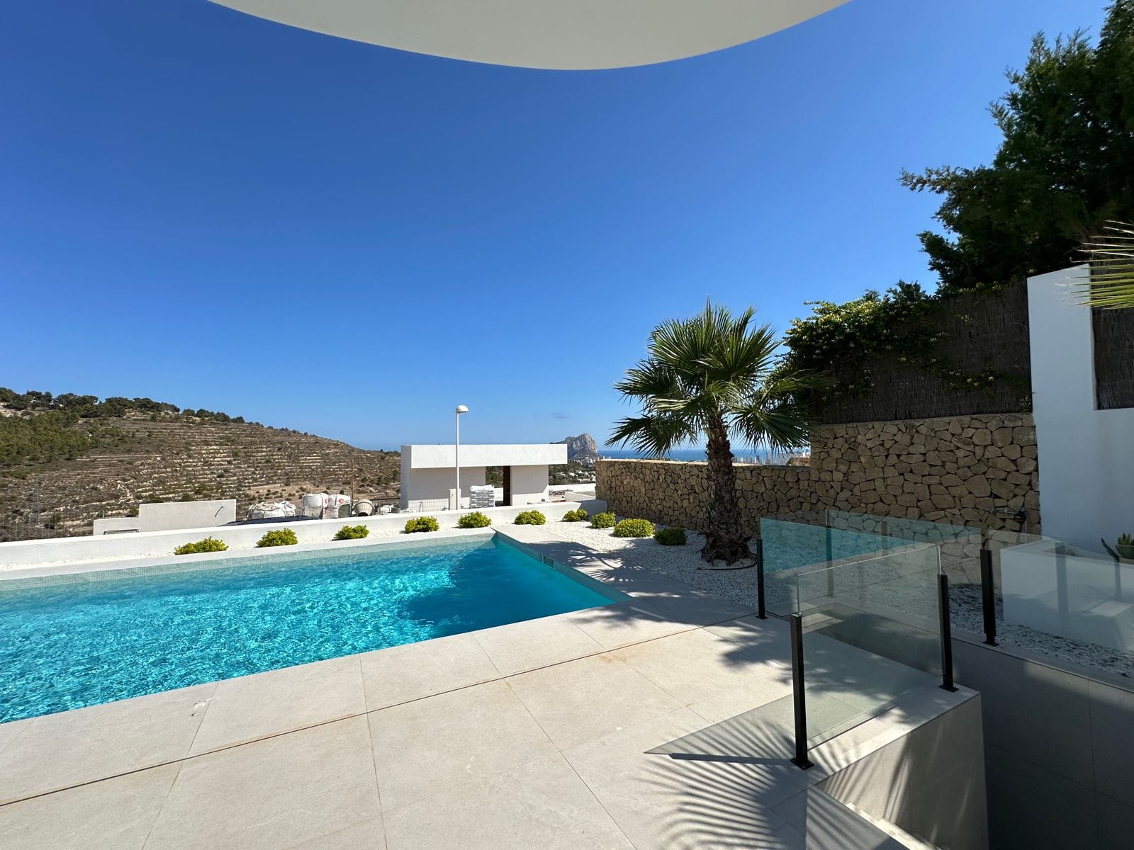 A347C - Preciosa villa de lujo y estilo moderno en Calpe