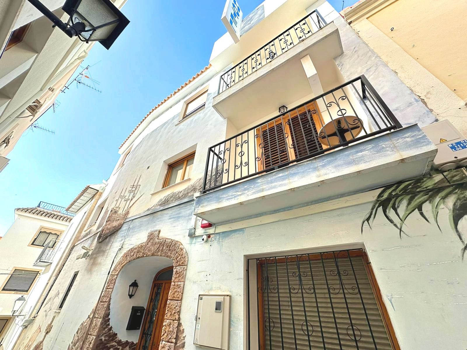 H001 - ¡Oportunidad! Hostal en el corazón histórico de Calpe