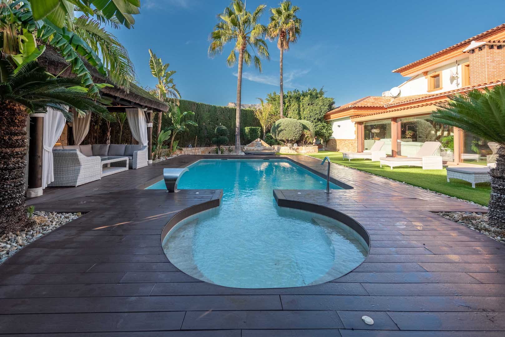 C389C - Villa de 4 dormitorios en Calpe