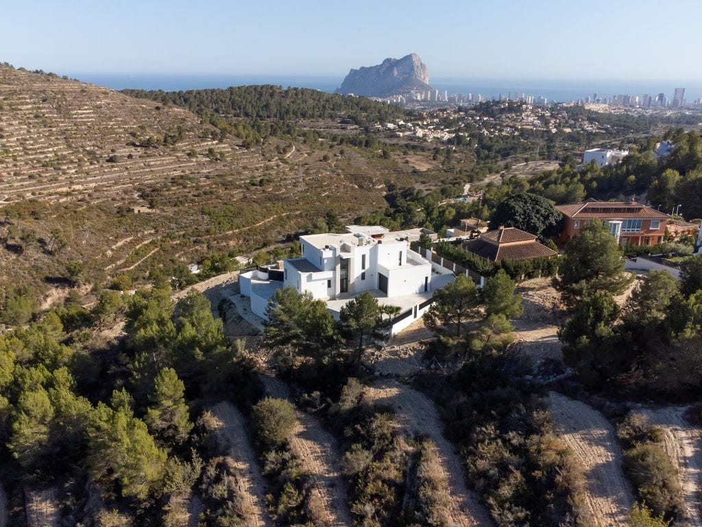 A347C - Preciosa villa de lujo y estilo moderno en Calpe