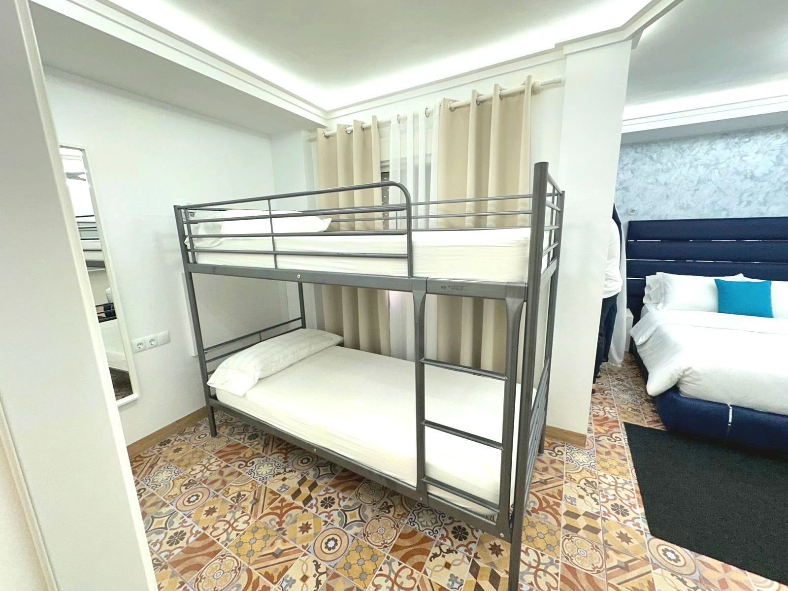 H001 - ¡Oportunidad! Hostal en el corazón histórico de Calpe