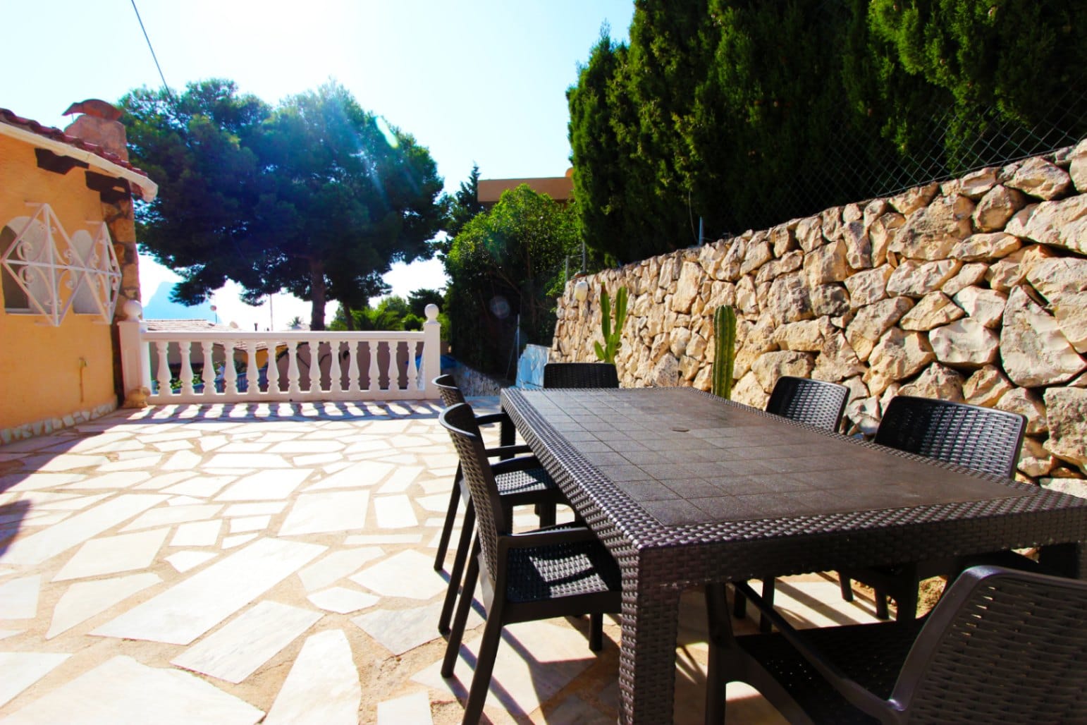 C397 - Villa de 3 dormitorios con vistas al mar y a las montañas