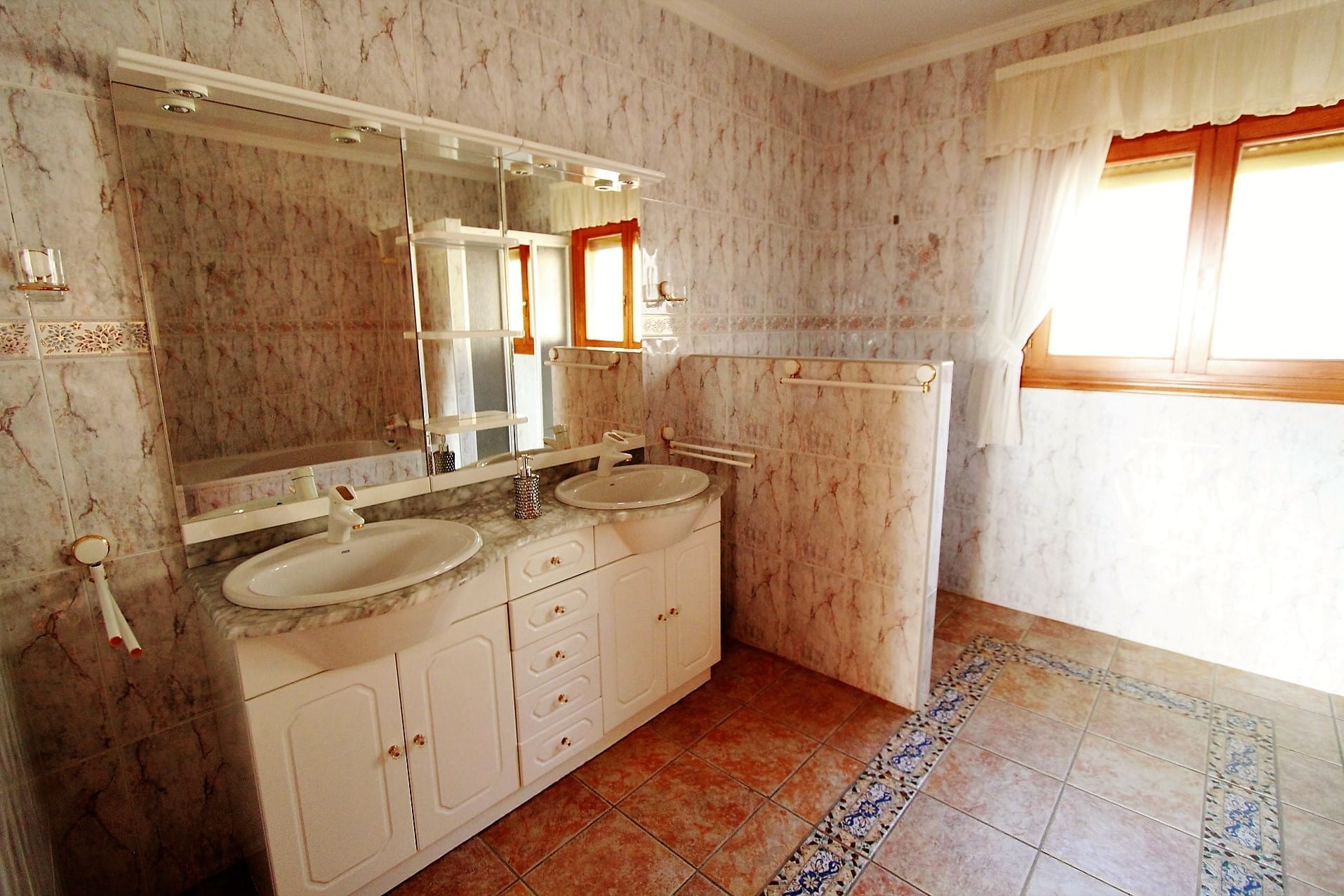 PL112I8JB - Villa en venta en Calpe