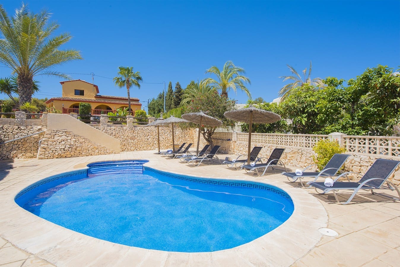 PL7A8Q6F - Villa en venta en Calpe