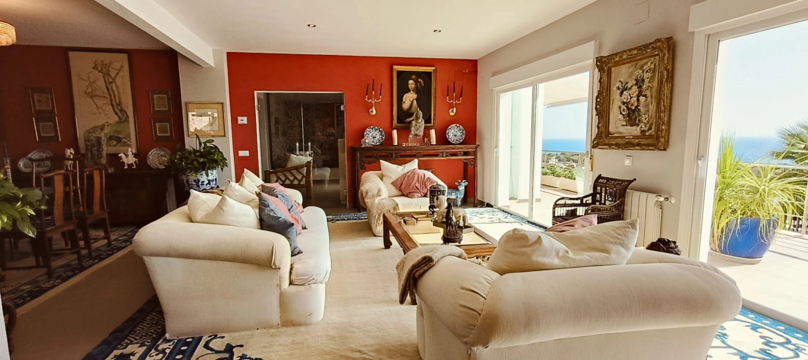 C410 - Exclusiva villa en Calpe con vistas panorámicas al Mediterráneo
