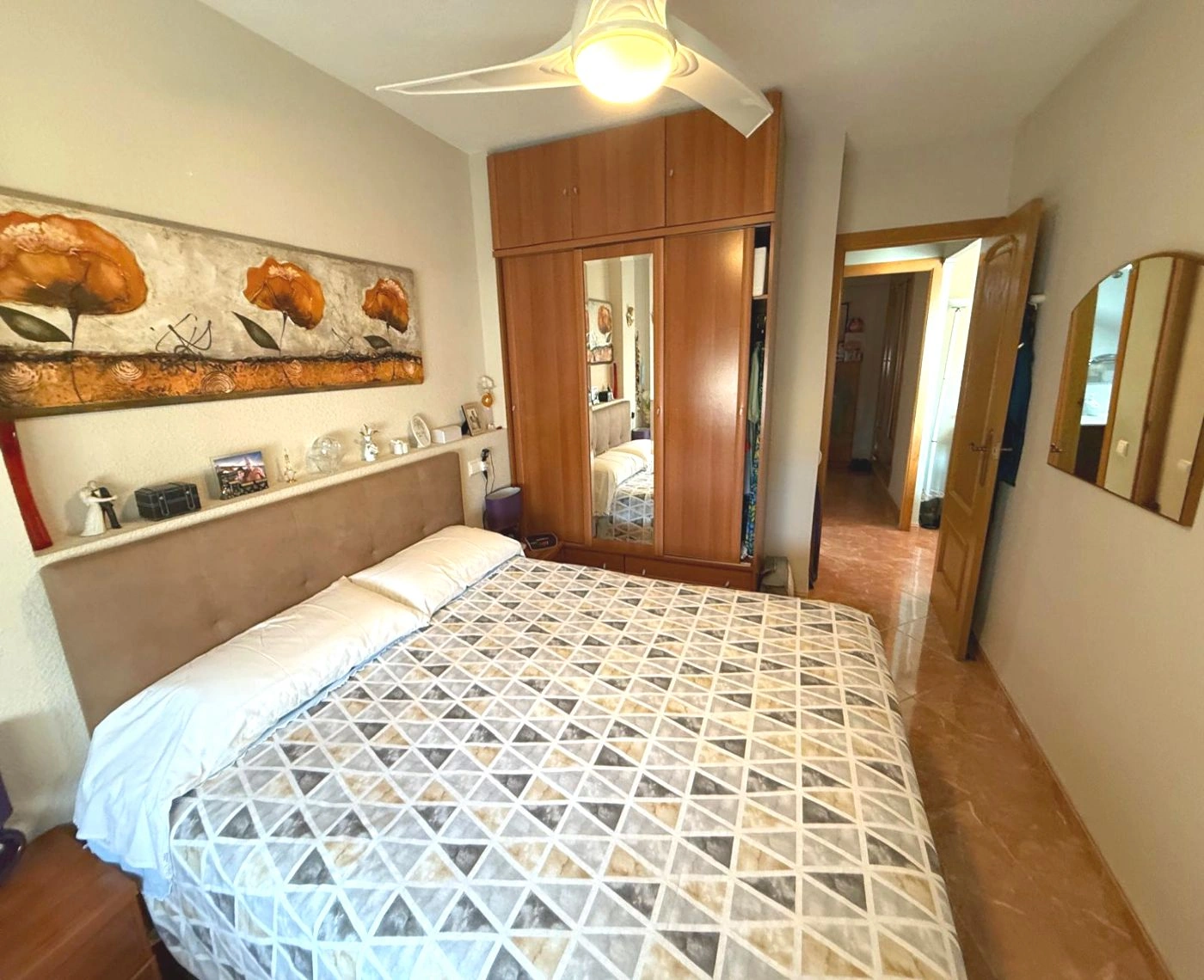 A424 - Bereit zum Einzug! Möblierte Wohnung mit Balkon im Stadtzentrum.