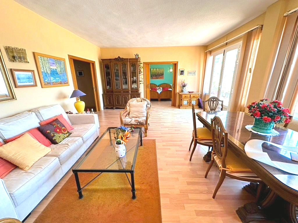 Apartamento con vistas al mar en playa La Fossa, Calpe