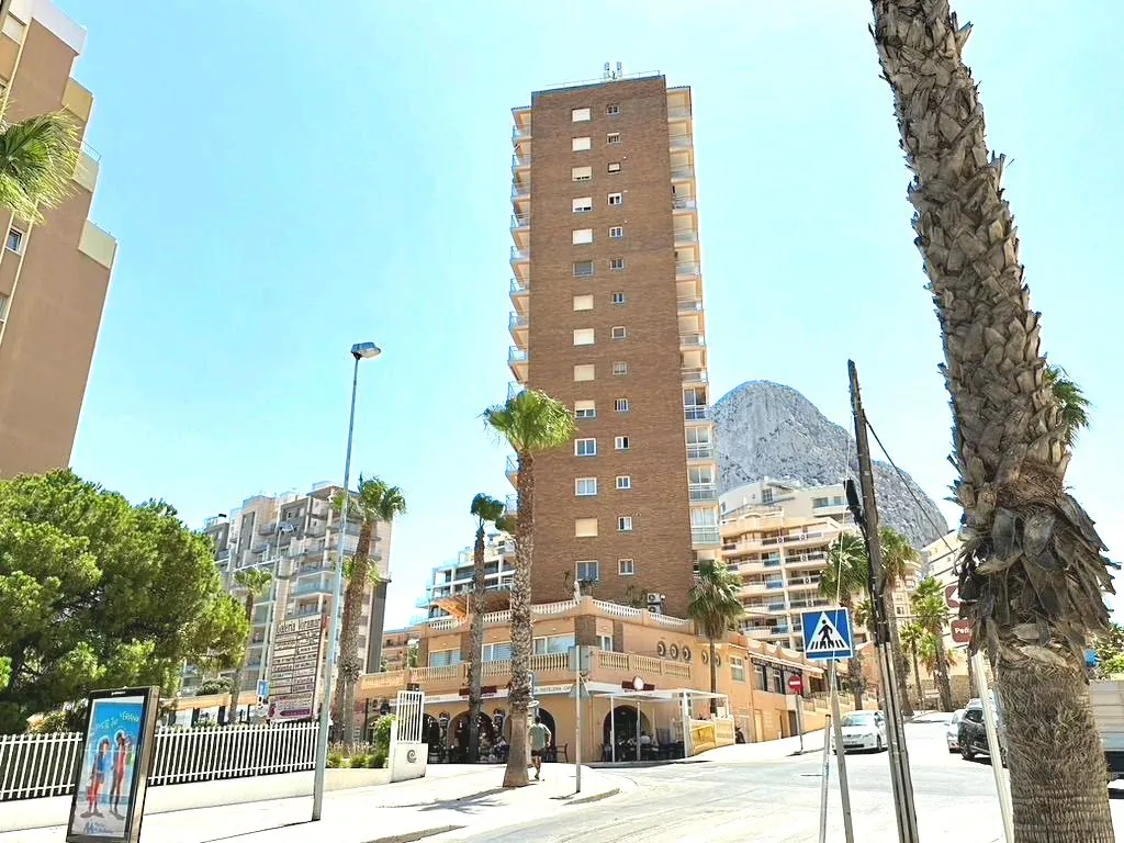 Apartamento con vistas al mar en playa La Fossa, Calpe