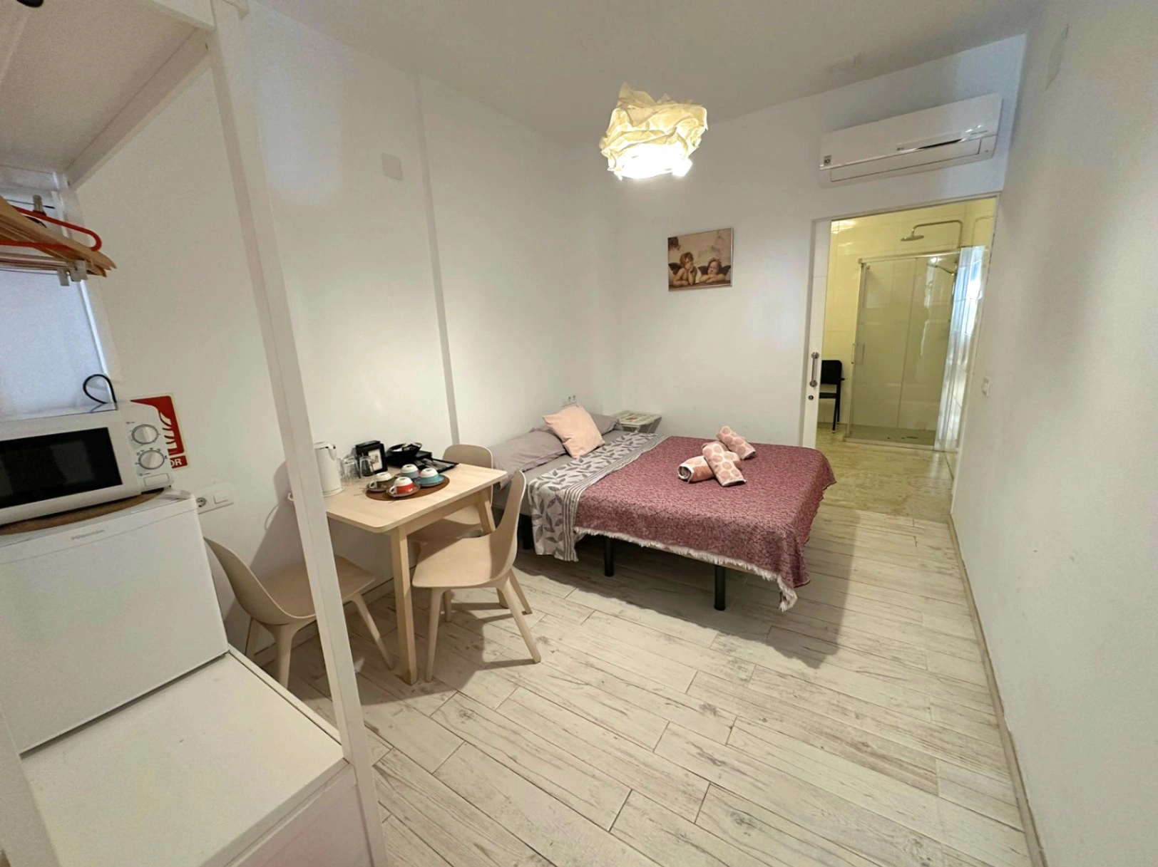 L93 - Pensión en pleno funcionamiento en centro histórico de Calpe
