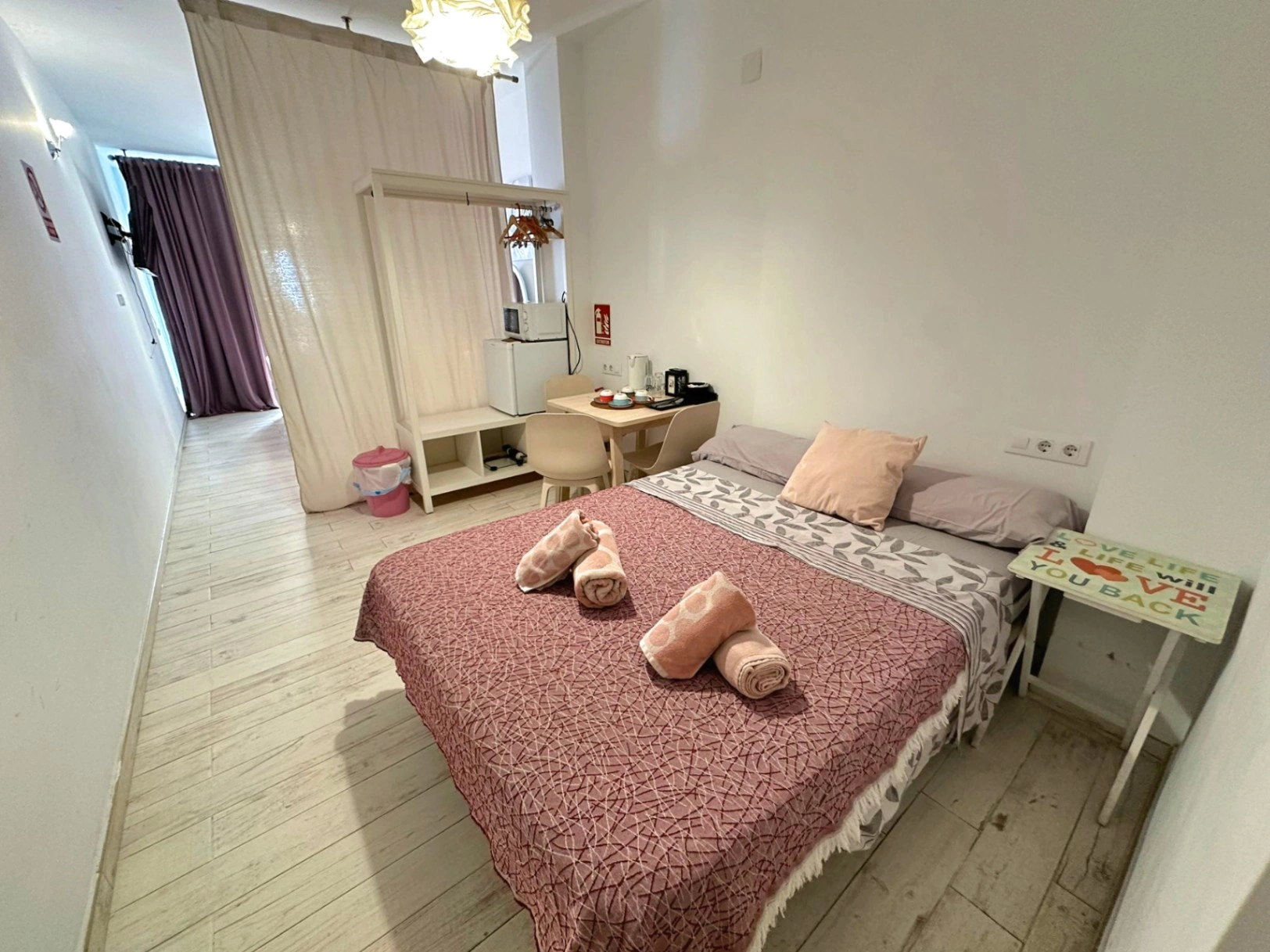 L93 - Pensión en pleno funcionamiento en centro histórico de Calpe