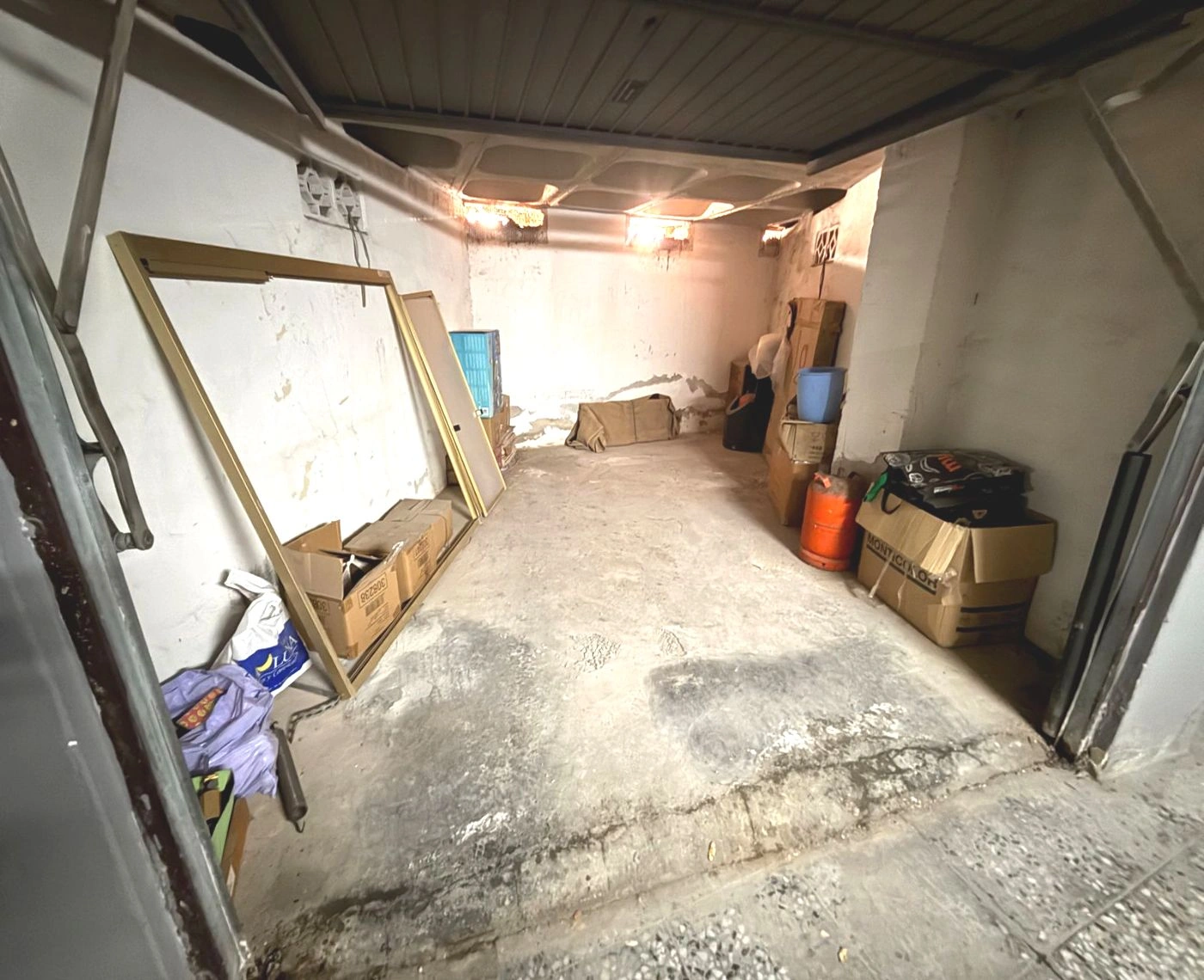 Garaje en venta en el corazón de Calpe – Comodidad y ubicación inmejorable