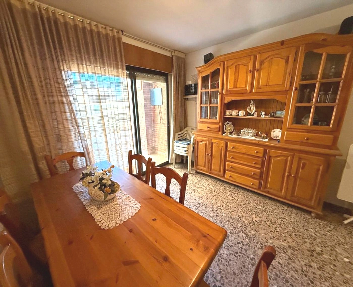 Lokalizacja bezkonkurencyjna: duże mieszkanie w centrum Calpe