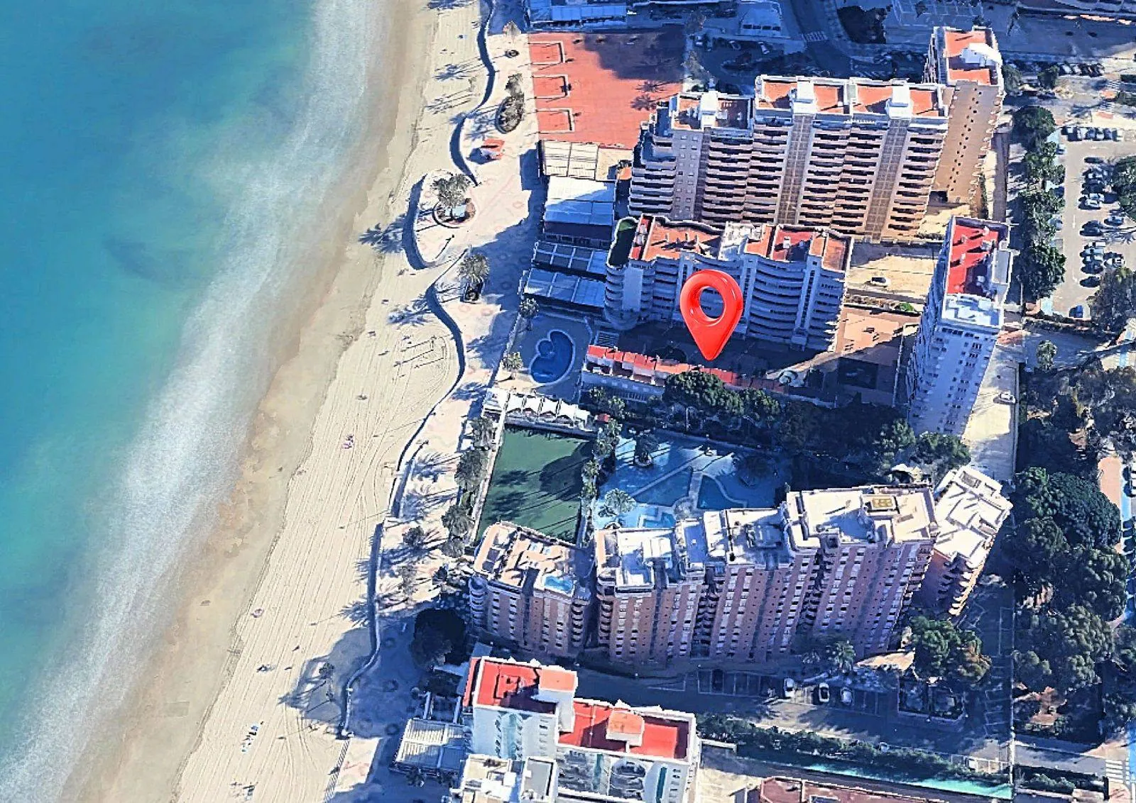 B434 - Exclusivo Bungalow en Primera Línea: Un Sueño hecho realidad