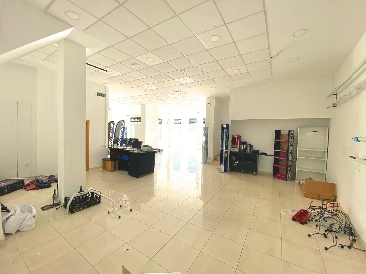 ALQL3 - Gran local comercial en zona centro de la ciudad