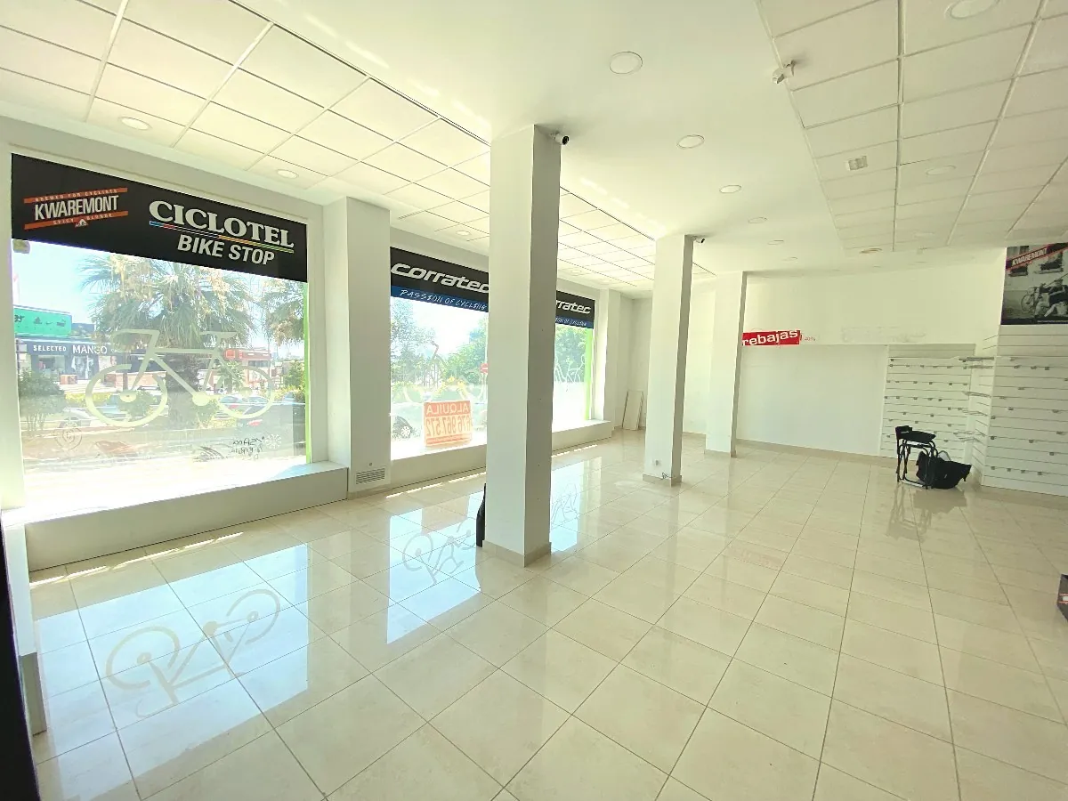 ALQL3 - Gran local comercial en zona centro de la ciudad