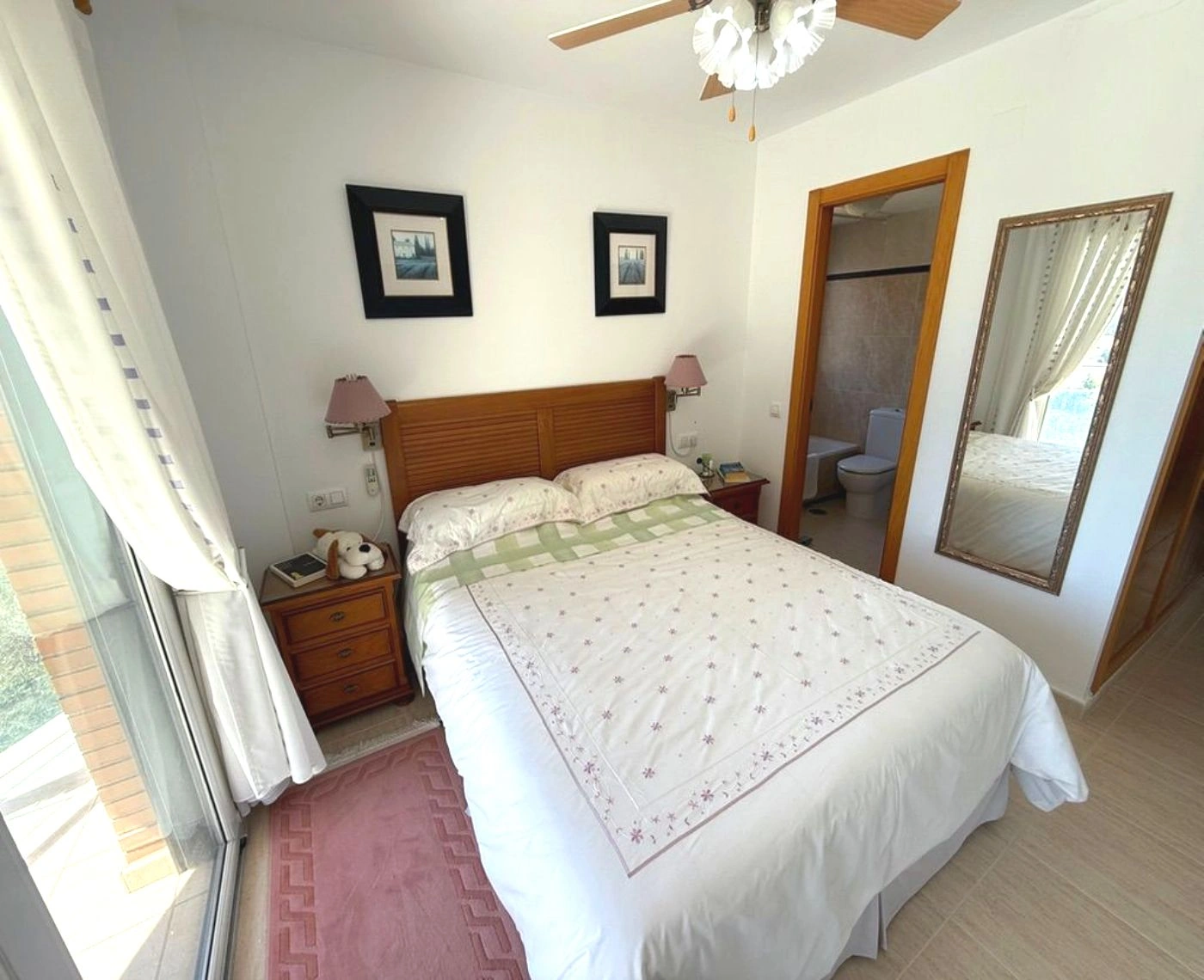 Licht appartement in het centrum van Calpe met parkeerplaats, zwembad en terras - Klaar om in te trekken!